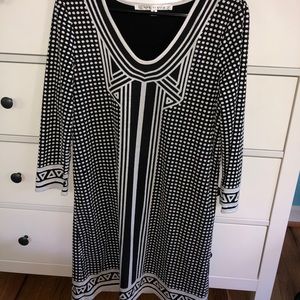 Black and White Fancy Long Sleeve Dress